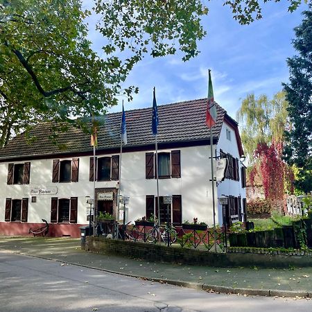 Hotel Altes Faehrhaus Duisburgo Esterno foto