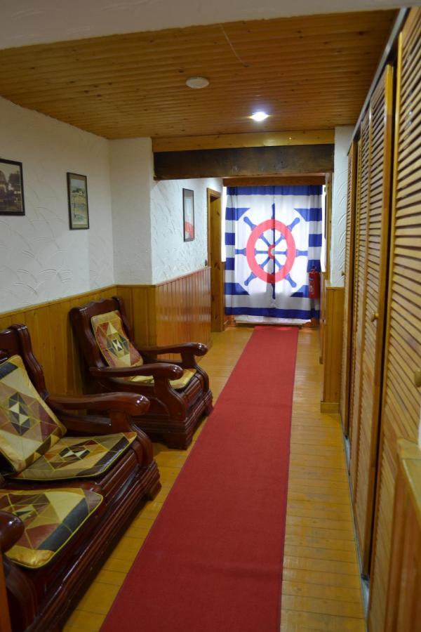 Hotel Altes Faehrhaus Duisburgo Esterno foto